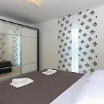 Awesome In * Kaštel Štafilić